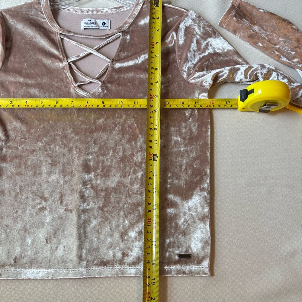 Hollister Tan Gold  Velour Velvet Feel Long Sleeve Crop Blouse - Picture 6 of 7